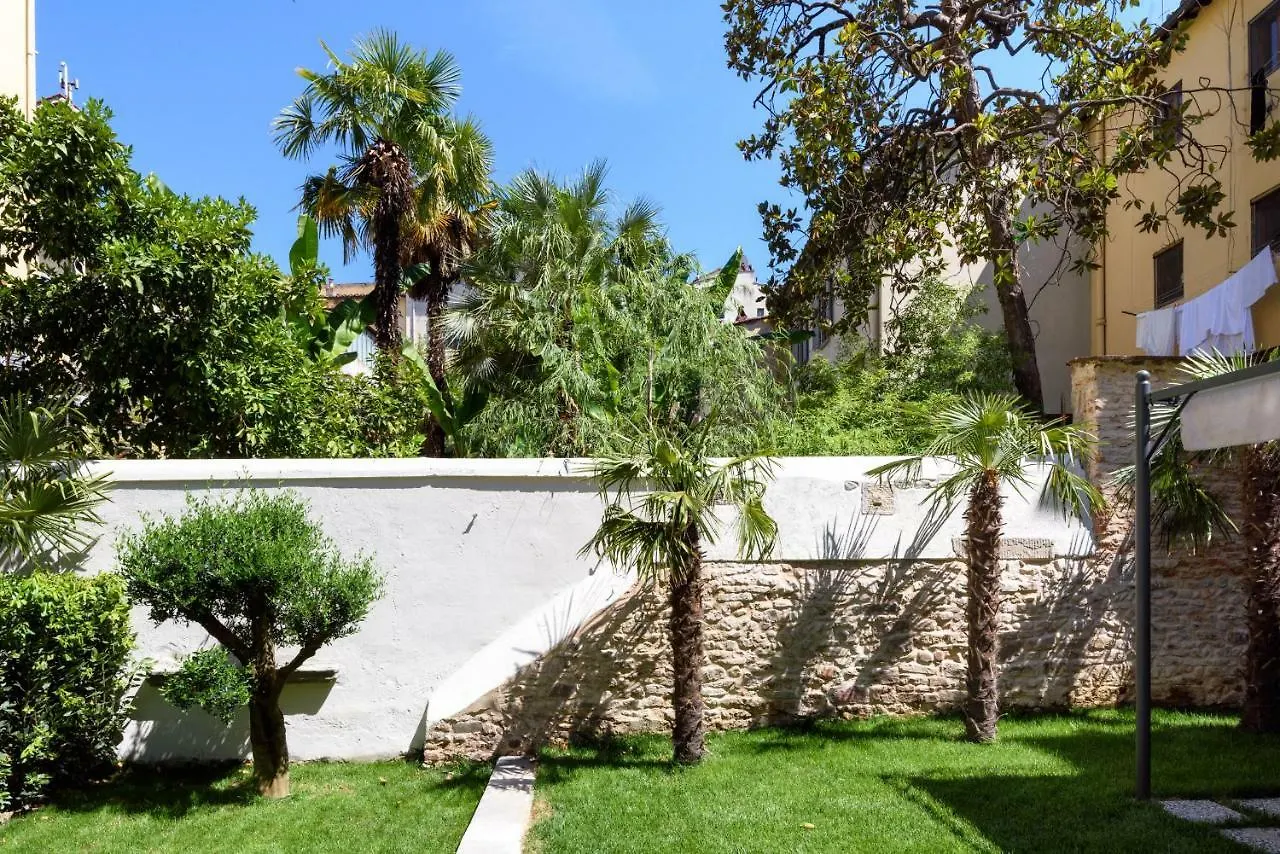 Guest house Vivaldi Luxury Suites Florence Italy
