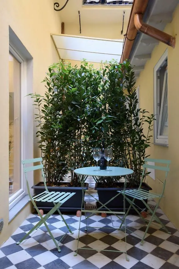 Guest house Vivaldi Luxury Suites Florence Italy