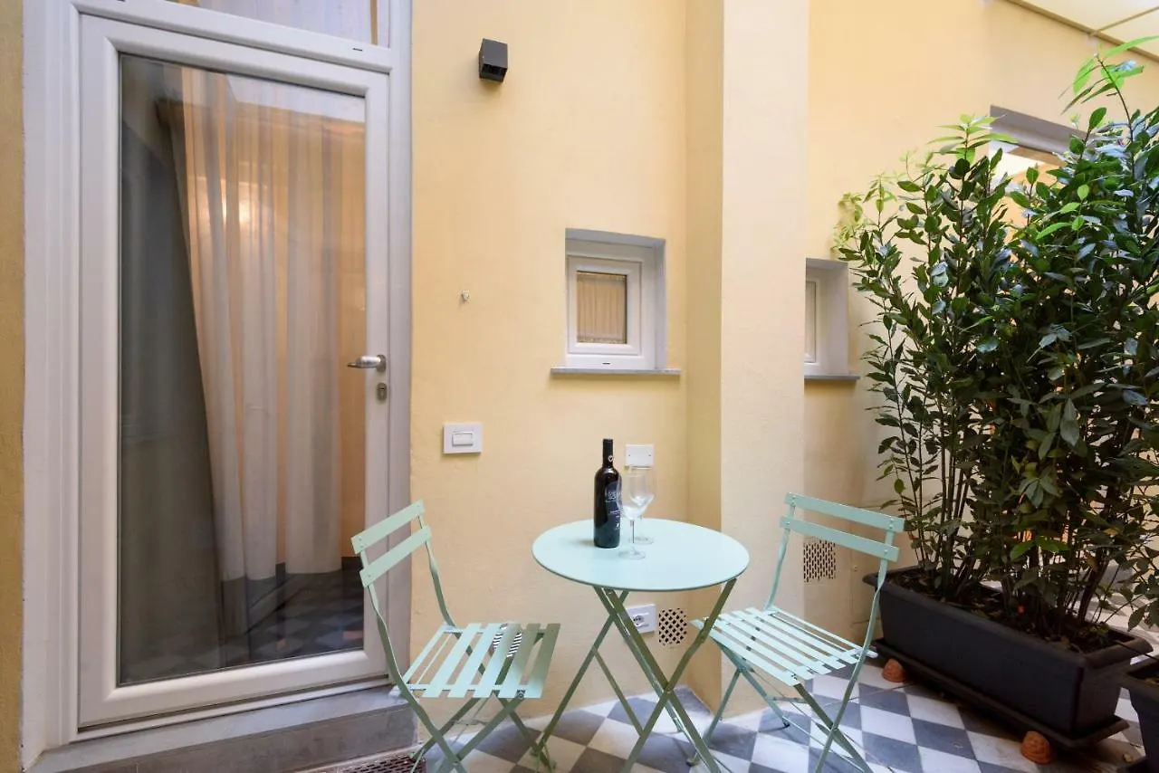 Vivaldi Luxury Suites Florence