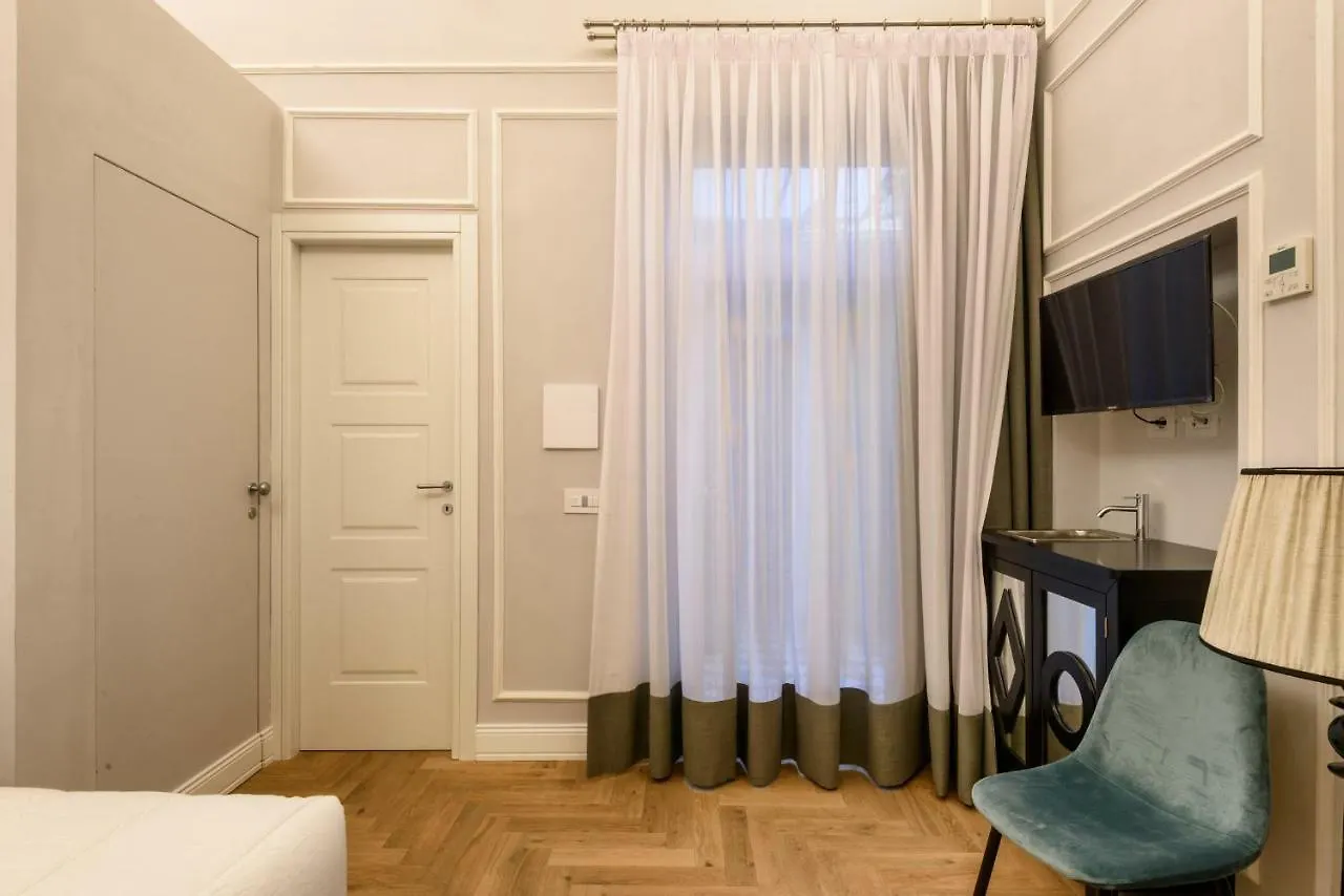 Vivaldi Luxury Suites Florence 0*,  Italy